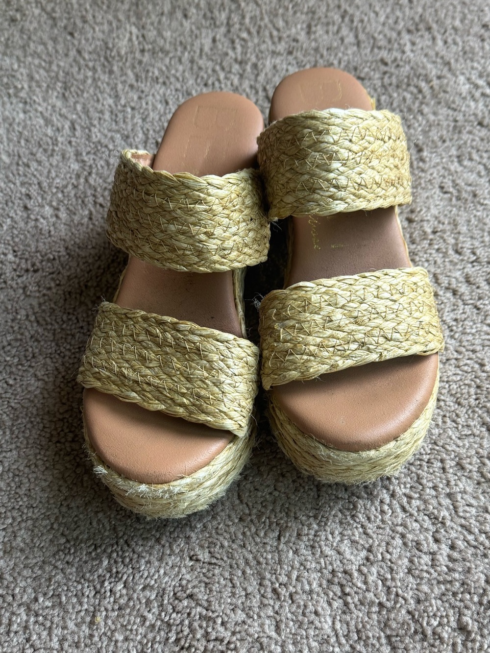 Beach by Matisse Raffia Platform Sandals Sz 8